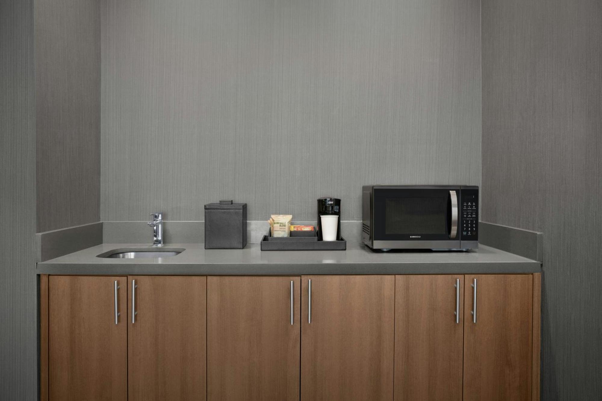 فندق Courtyard By Marriott Antioch بيتسبورغ المظهر الخارجي الصورة