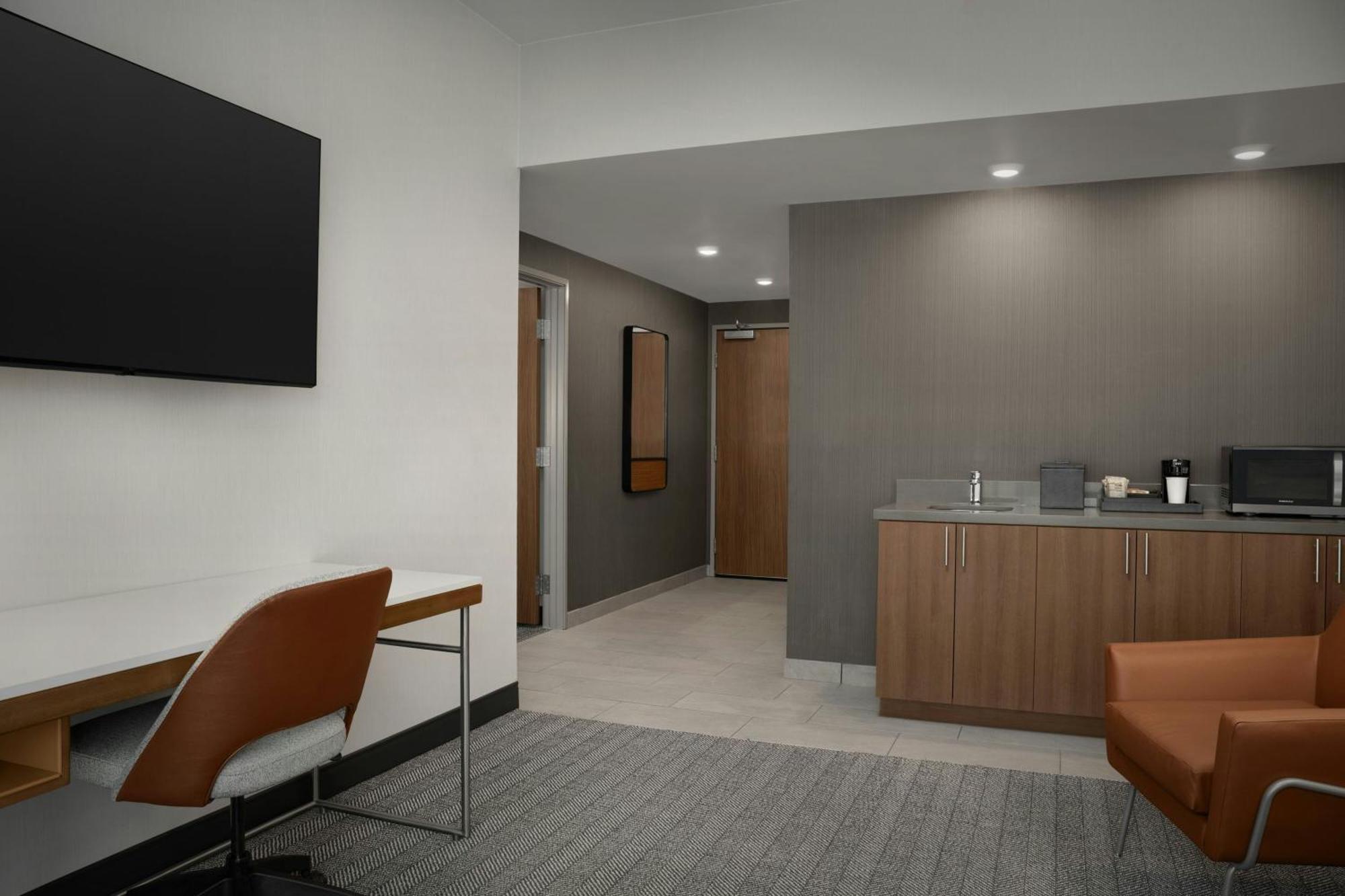 فندق Courtyard By Marriott Antioch بيتسبورغ المظهر الخارجي الصورة